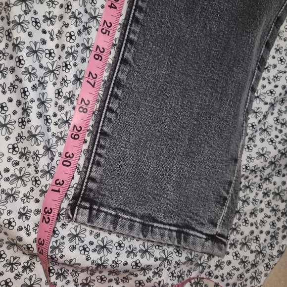 Fidelity Indie Mid-Rise Jeans - Picture 7 of 9